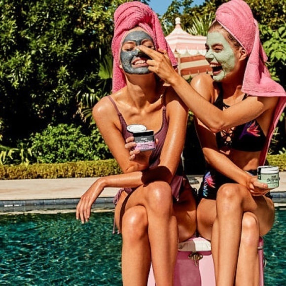 ๐ SALES ๐ป๐ HOLIDAY GIFT ๐ VS PINK Clay Mask - Picture 3 of 4